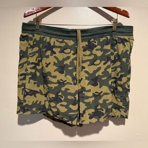 Ten Thousand Session Shorts lined 5” inseam green Camo Print Men’s Size XXL